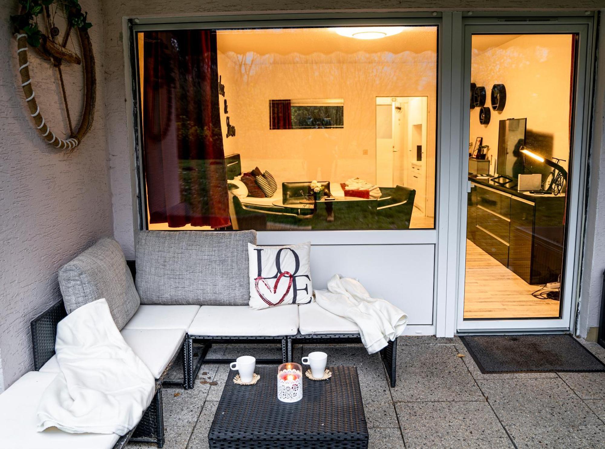 Truth - Smart Tv - Terrasse - Kamin - Pure Natur Brilon Luaran gambar
